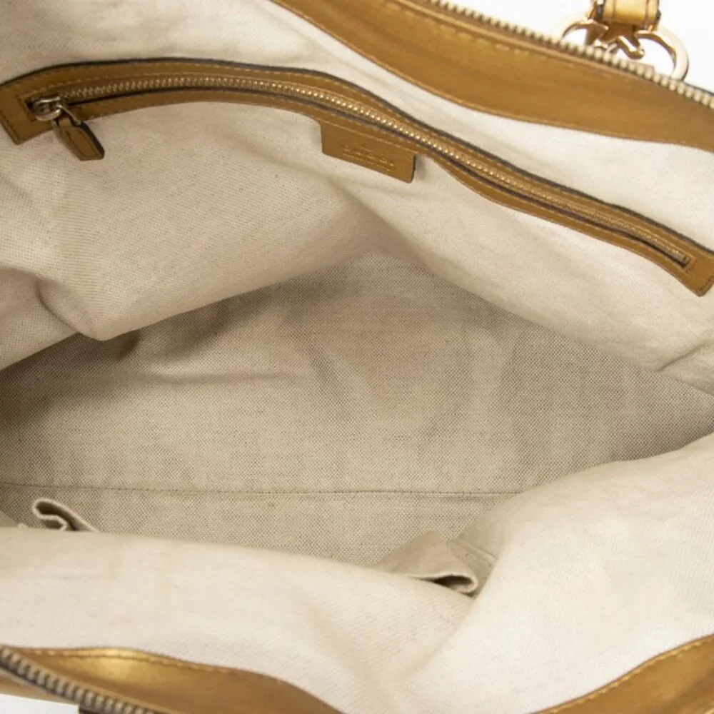 Gucci Medium Bree Heart Gold Beige GG Canvas Shoulder Bag Gold Beige - Picture 9 of 10